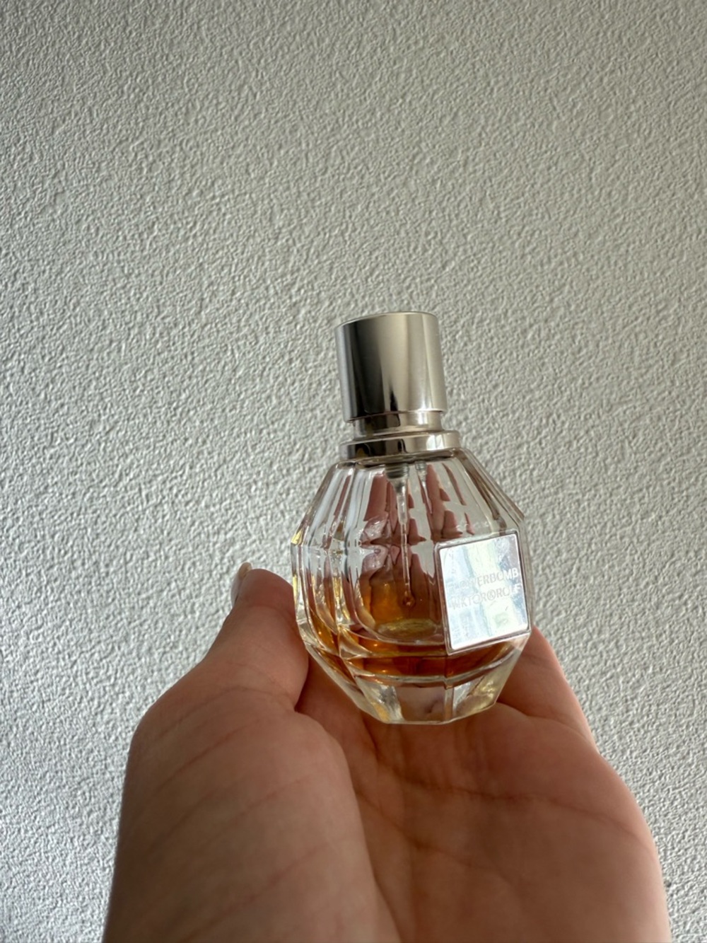 Viktor & Rolf Flowerbomb Perfume 1ml